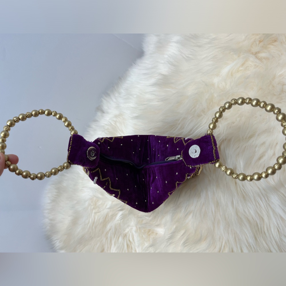 Fortune Cookie Bag Purple Velvet Encrusted with Beads NWOT - Picture 4 of 12